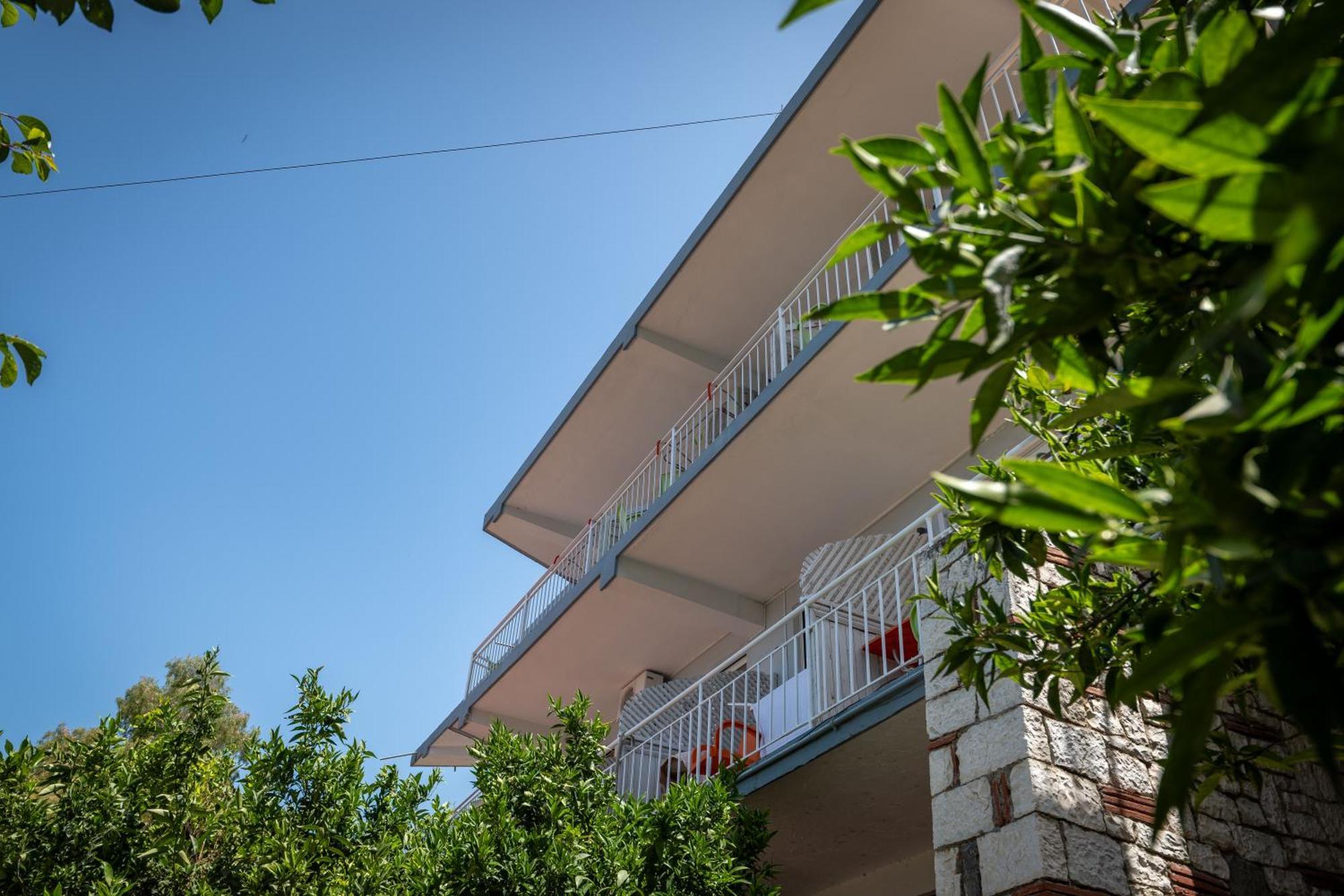 House Nika Horizonti Hotel Radhimë Buitenkant foto