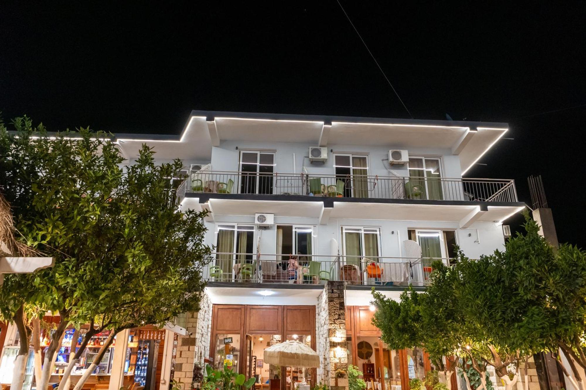 House Nika Horizonti Hotel Radhimë Buitenkant foto